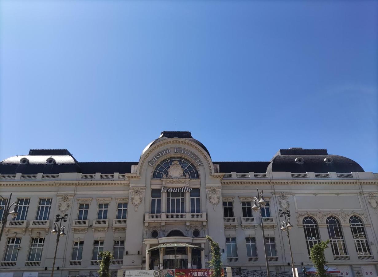My Duplex House Trouville Екстер'єр фото